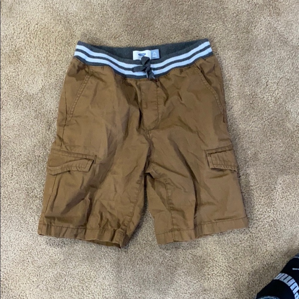 Boys khaki shorts size 10/12
